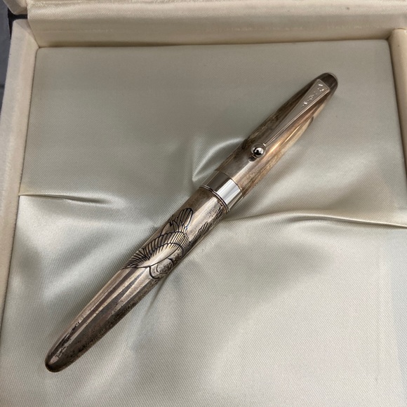 Pilot Namiki Yukari Sterling Silver Fountain Pen - Picture 2 of 12